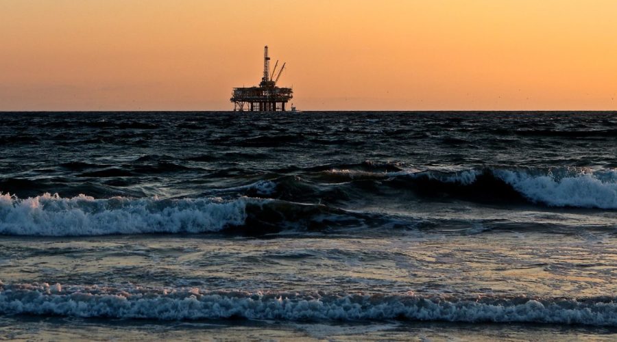 oil-rig-2191711_1920-1300x867-1